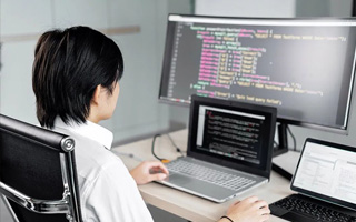 揭阳 api php源码,下载的php源码怎么运行呢？